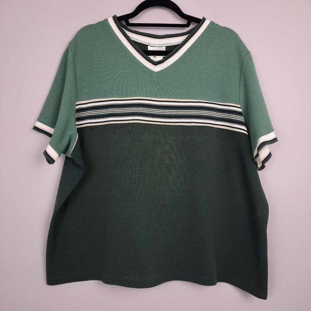 Fashion Bug Vintage 90s Y2K Green Colorblock Striped Boxy V-neck T-shirt 18W